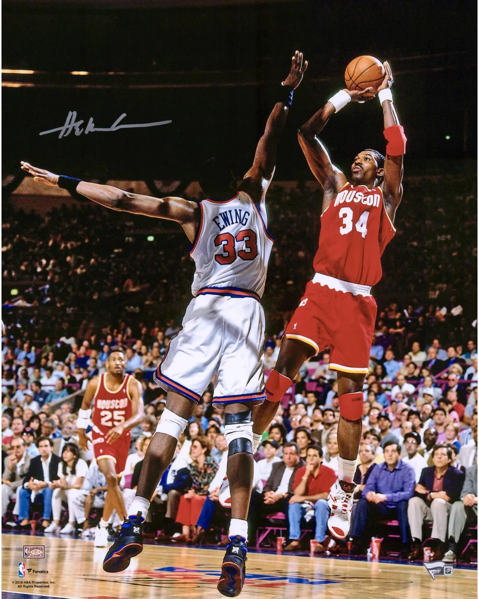 Hakeem Olajuwon Houston Rockets Autographed 16" x 20" Jumping Photograph - Fanatics Authentic Certified