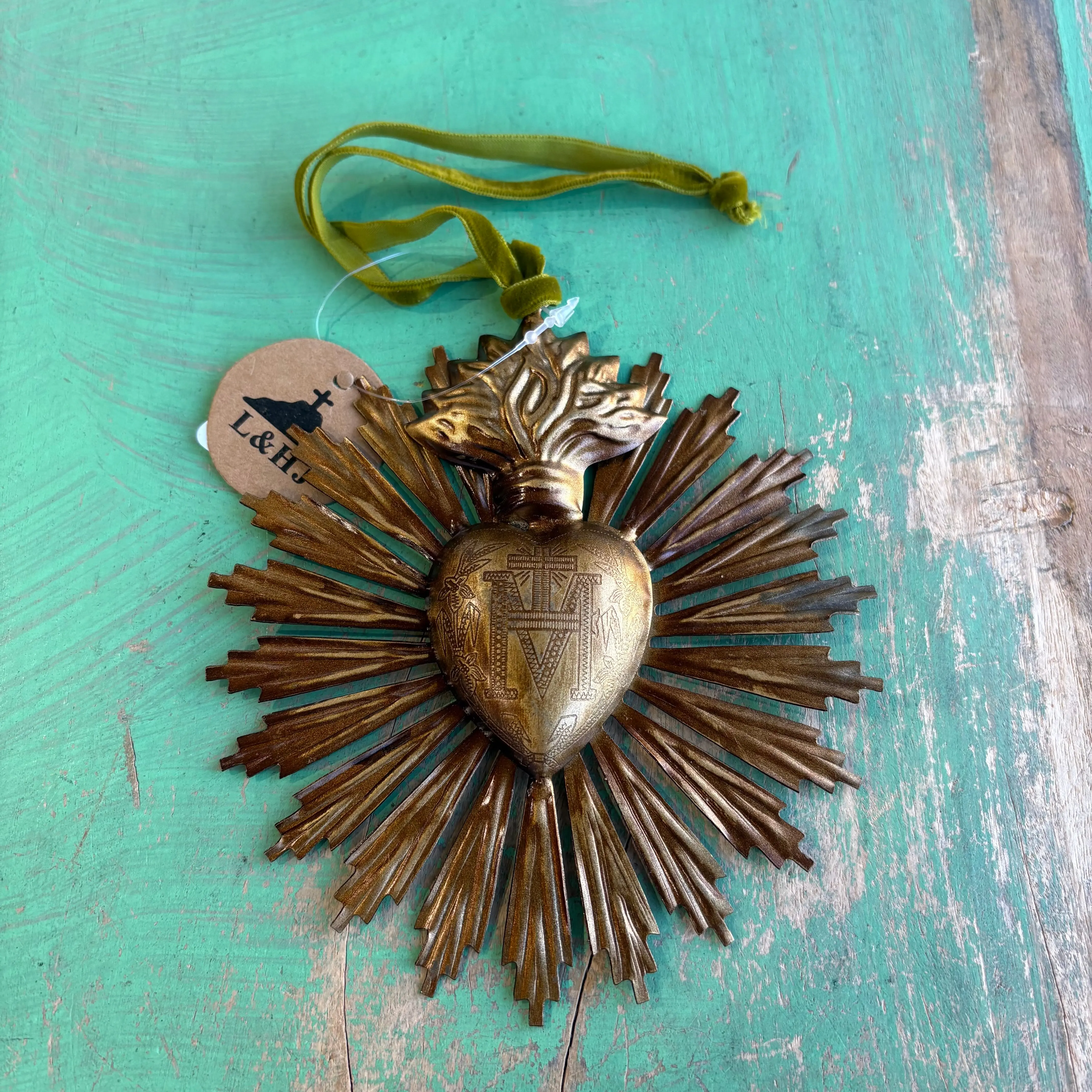 Sacred Heart Sun Rays 5" Ornament