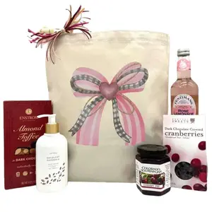 itsonlynaturalgifts Wrapped In Love Valentine's Day Gift Basket with Natural Gifts for Couples Appreciating Eco-Friendly Products