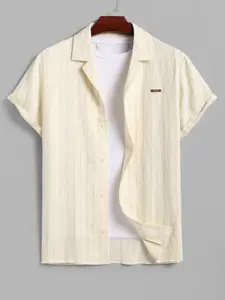 ZAFUL Men's Casual Cuban Collar Short Sleeve Shirt, Textured Striped Button Down Shirt with Letter Patch, Summer Beach Vacation Tops