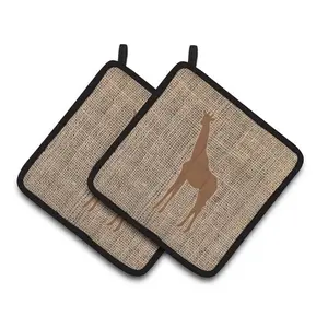 Carolines Treasures  Giraffe Faux Burlap & Brown Pair of Pot Holders, 7.5 x 3 x 7.5 in.