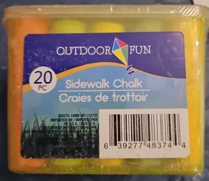 Sidewalk Chalk WASHABLE 20 Pieces Plastic Tub NEW SHIPS OUT TODAY FREE SHIPPING