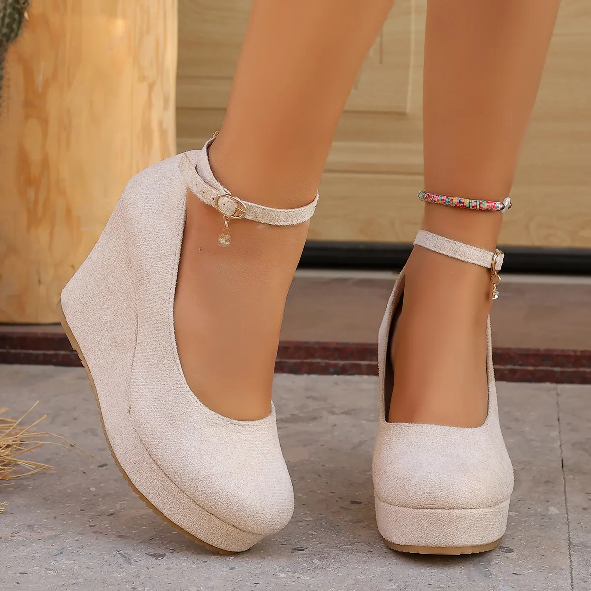 Beige (with a single stripe)