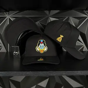 Tío rico SnapBack hat-black