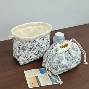 New Quilted Floral Makeup Bag, Portable Travel Multi-Functional Cosmetic Organizer, Makeup Organizer Pouch, Large Capacity Drawstring Handbag, Gift for Women Mother's Day