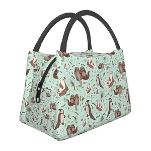 Lunch bag for men and women, reusable hand-held insulation bag,cute Mizuse pattern, is an essential item for outdoor camping and daily commuting. It is made of safe and durable insulation material, with a portable and stylish design