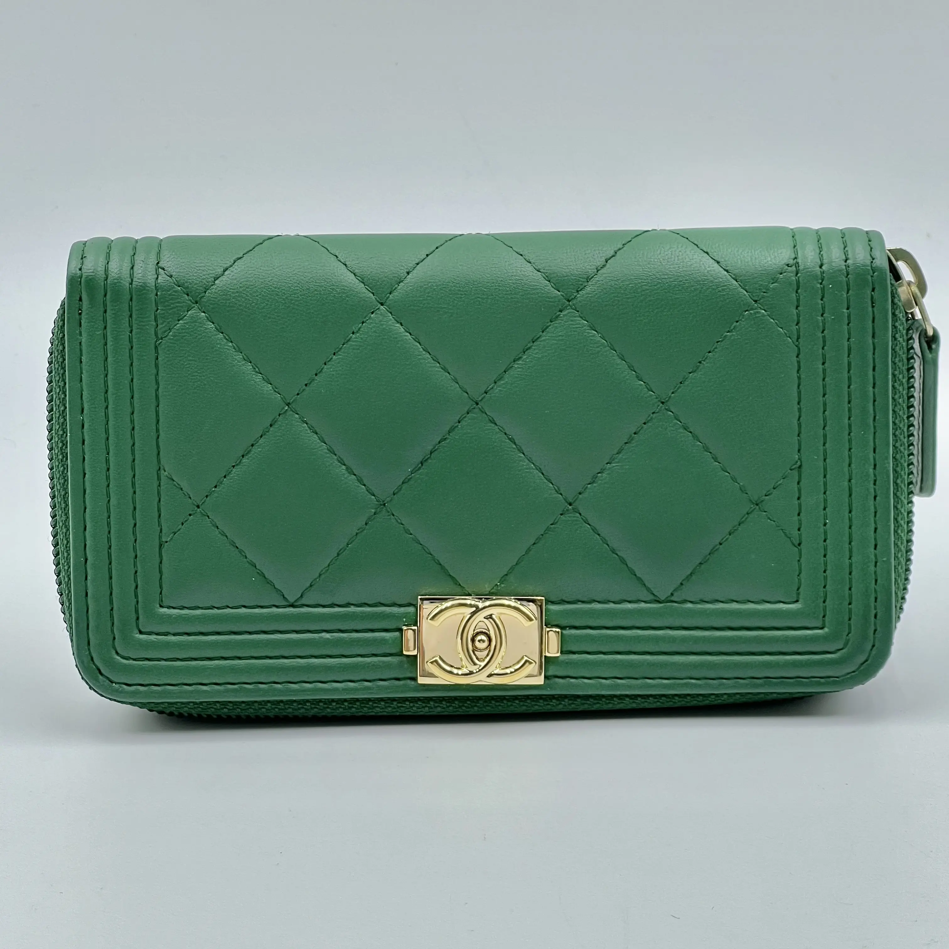 Pre-owned CHANEL Leather Small Leather Goods Turquoise wallet