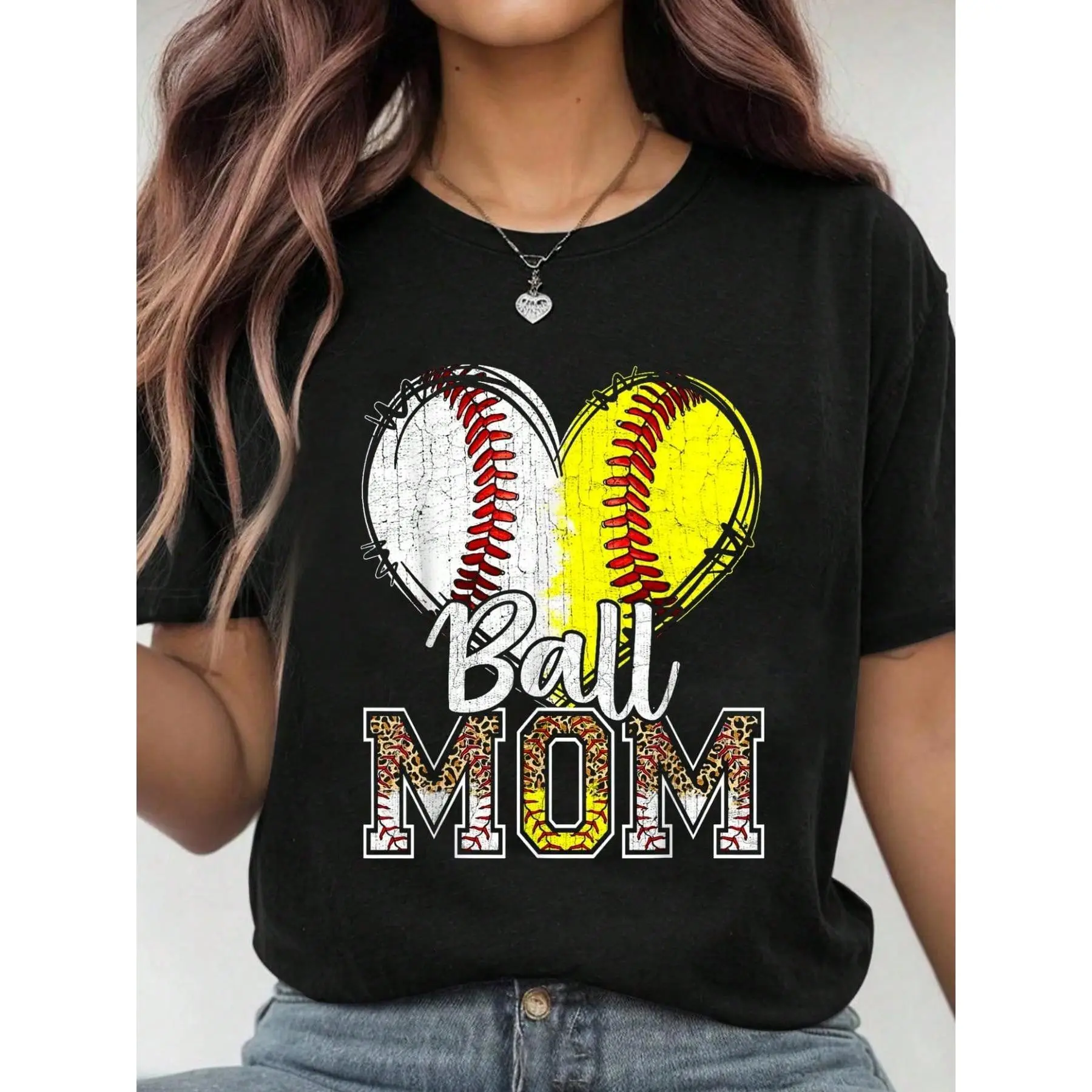 Women's Breathable Round Neck Smooth Cotton Streetwear Short-Sleeve Tee, Softball Heart Ball Mom Graphic, for Game Day Practice, Team Mom Summer Gift, Shortsleeve, Fabric, Top, Tshirt, Casual Fit