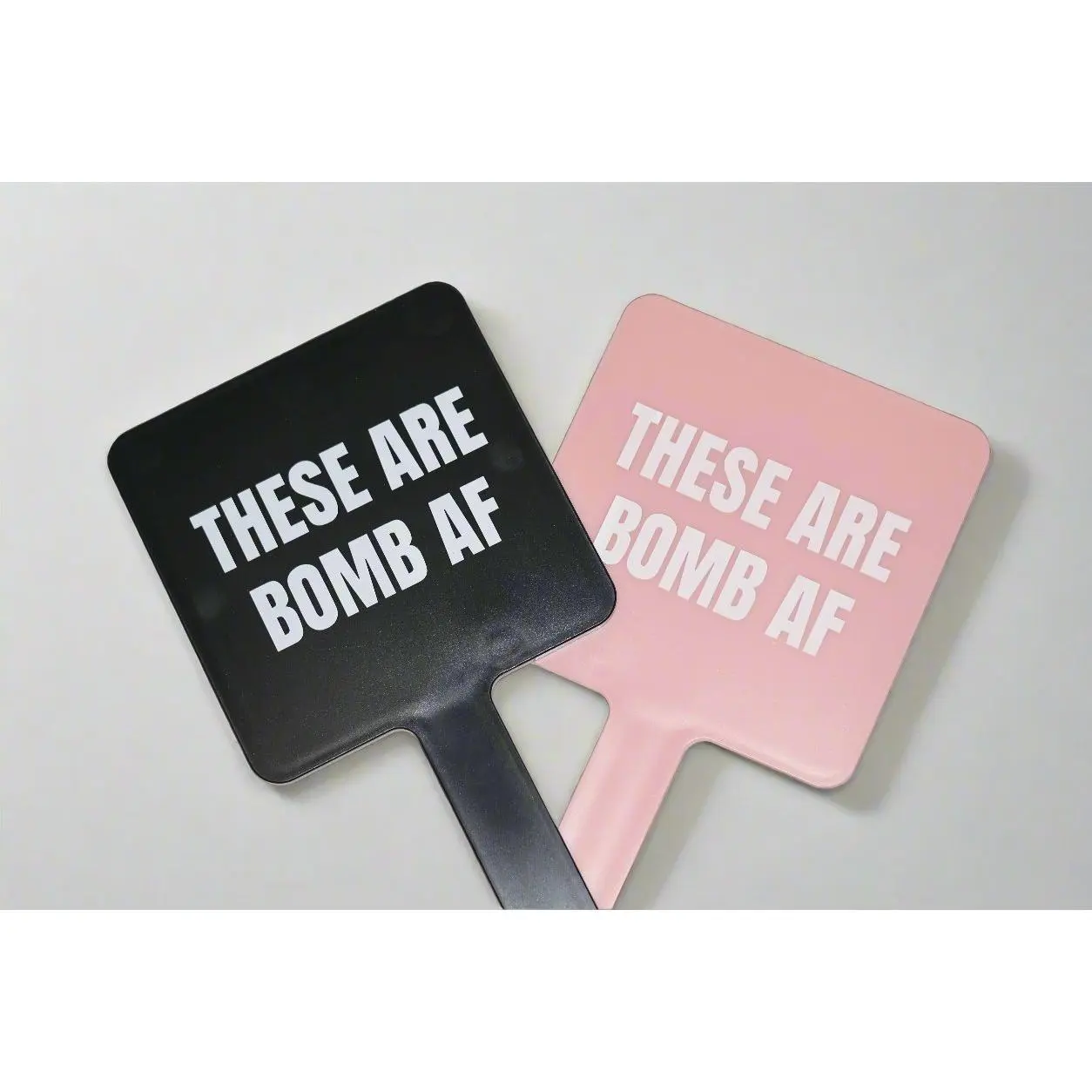 "Bomb AF" Handheld Lash Mirror