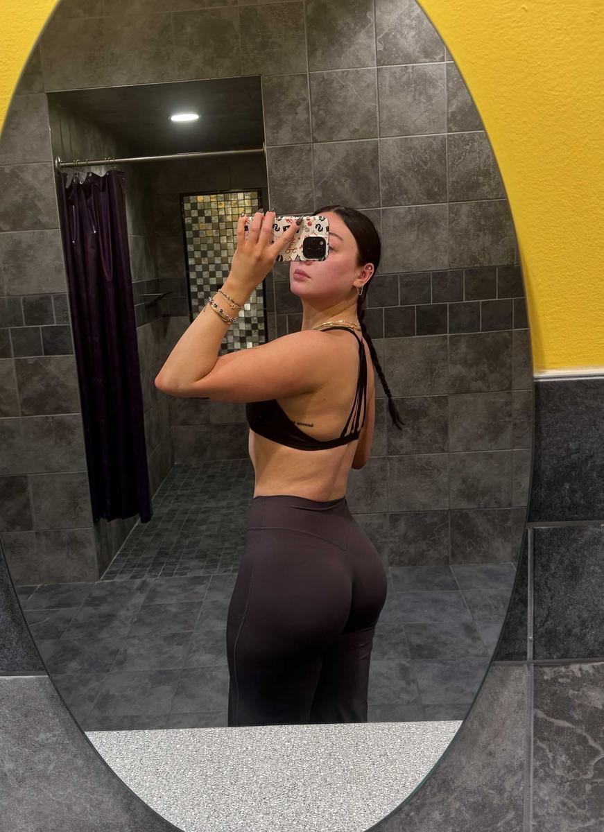 Item: Black, 33 Inseam , S