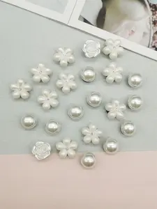 22PCS ABS Resin White Flower Shoe Charms Ornaments Bling Rhinestone Shoes Decorations Removable Artificial Faux Bead Shoe Buckles Accessories DIY Mutlifunctional Shoe Clips Women Sandals Slides Slippers Decor Xmas Birthday Party Gifts(Shoes Not Included)