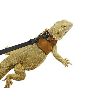 Zoomie Zone Adjustable Lizard Harness Leash Set Soft Reptile Vest Anti-Escape Walking Strap Suitable for Bearded Dragon Chameleon Iguana Outdoor Park Indoor Window Safe Walking Gear Black Brown Two Colors Pet Reptile Accessory