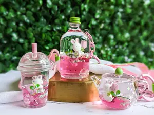 Tulip Bunny Keychain, Pink Liquid Key Chain Ring, Green Shaker Accessory, Rabbit Glitter Flower Fidget Bag Charm, Anxiety Toy, Stress Relief cute keychain