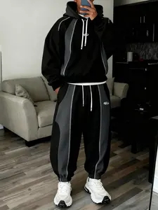 Unisex design, street style, Fitted, Striped, spring and autumn 2-piece set featuring long-sleeved hoodie and pants. Hip-hop, trendy, casual, suitable for streetwear, campus life, sports, and everyday commuting. Clothes