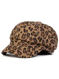 Unisex Leopard Print Beret Hat, Casual Fitted Woven Fabric, Adjustable Outdoor Sun Protection Cap for Spring & Fall Travel, Versatile Hat Accessory