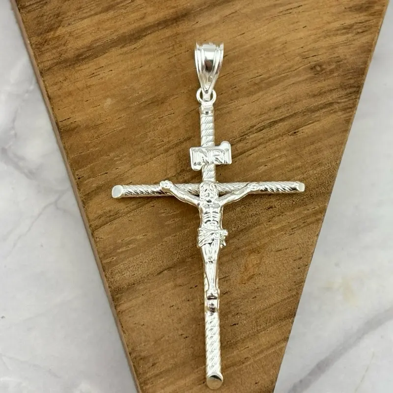 Silver .925 cross pendant crucifix
