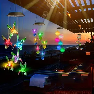 Outdoor LED solar wind chime, IP44 waterproof color changing wind chime light Hummingbird, love, butterfly wind chime LED decorative light Suitable for garden, balcony, party, patio, window decoration Garden Accessories