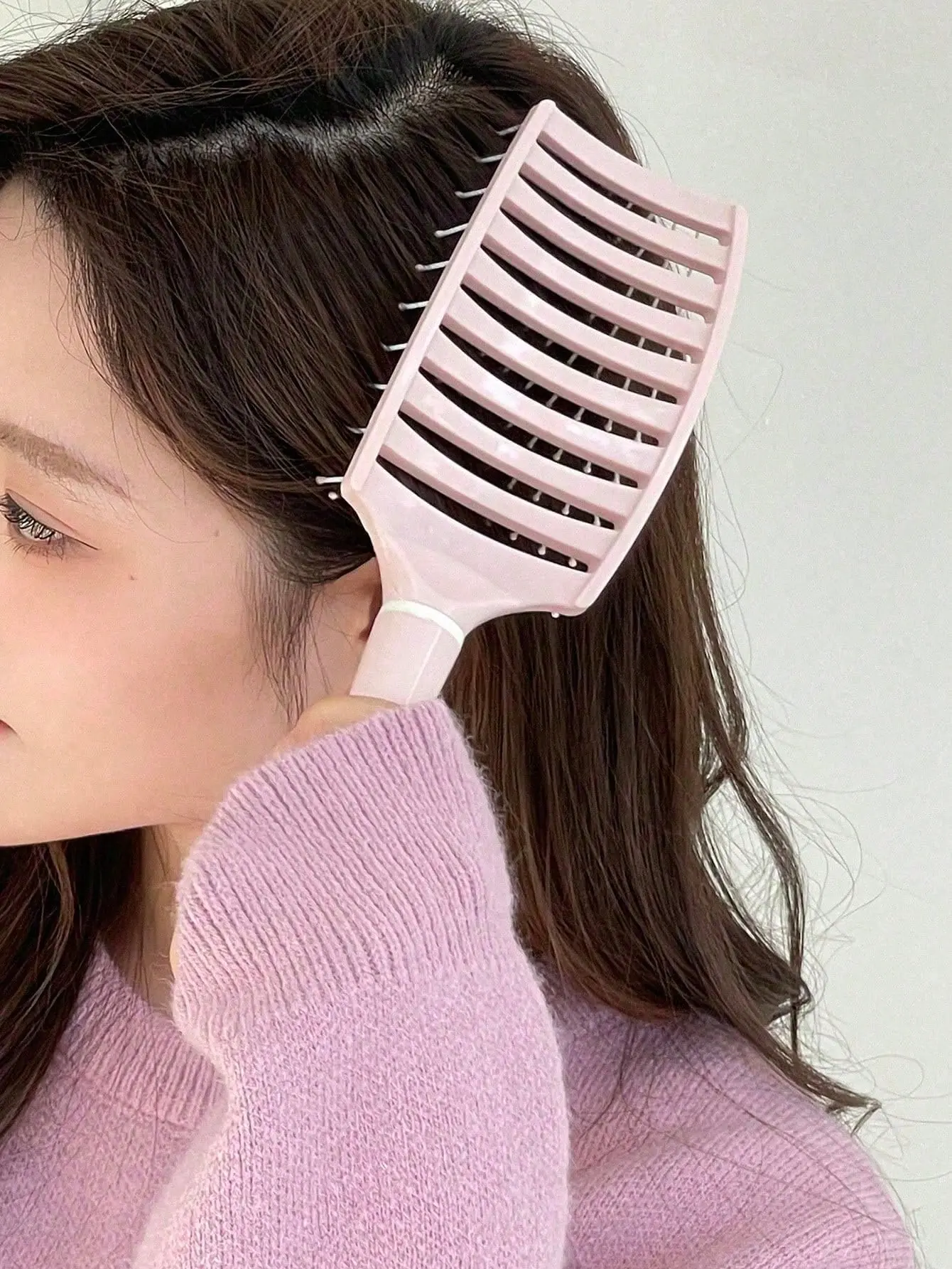 1pc cute pink vent hair brush with heart cutout ABS handle! Detangles curly & straight wet dry hair while giving soothing scalp massage for daily hairstyling