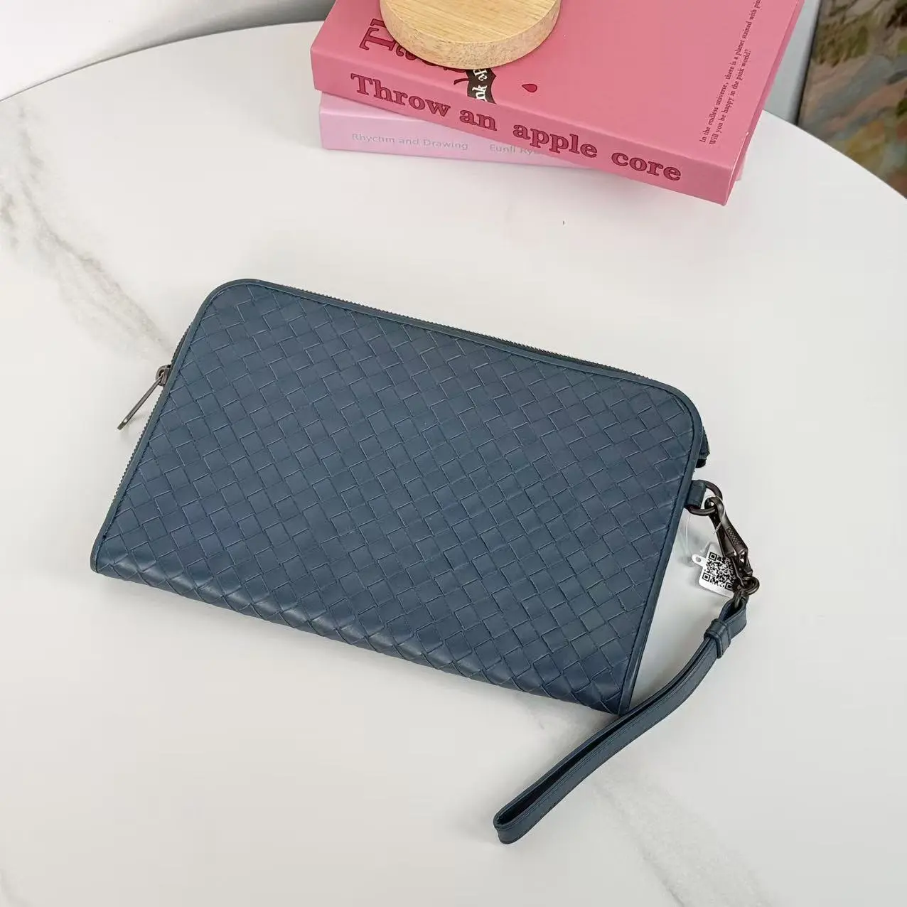 Pre-owned BOTTEGA VENETA Intrecciato Pouch
