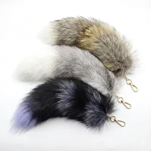 Kawaii Gothic Modacrylic Fox Tail Keychain -Fluffy Bag Charm - Aesthetic Anime Cosplay Accessory for Raves & Conventions - Cruelty-Free Fur
