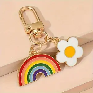 1/20pcs Rainbow Heart Pendant Keychain – Vibrant Golden-Tone Metal Accessory with Colorful Striped Rainbow & White Daisy Design Charm Keychain for Phones, Cars, and Backpacks
