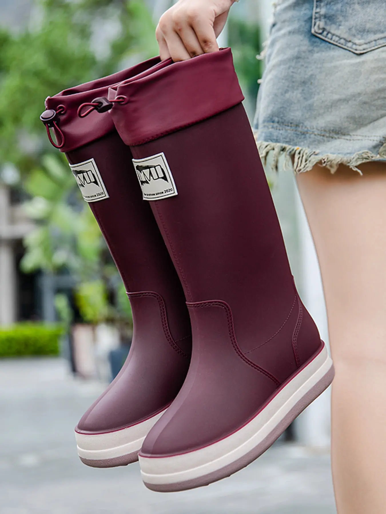 Long Boot Women's Rain Boots Thick Sole Anti-Slip Waterproof Footwear Shoes, Ideal for Spring Rains, Commuting, School, Garden Work, Soft Dual Layer Design