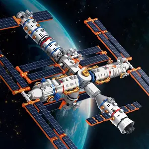 1126pcs Space Station Building Blocks Toy, Abs Plastic, Educational Brain Teaser, Kids Birthday Gift, Home Decor Model, Halloween Christmas Present