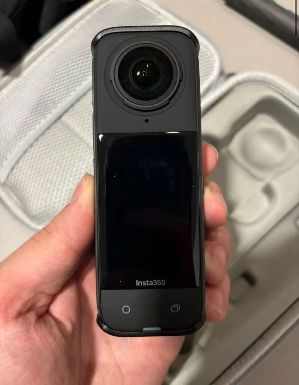 Insta360 X4 8k + Car Mount, Accessories + Invisible Selfie Stick Insta360 X4 8k + Car Mount, Accessories + Invisible Selfie Stick