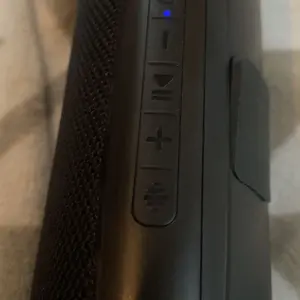 Portable Bluetooth Speaker with HD Sound BT5.3 & TWS Pairing Suitable for Home Party Outdoor Beach Ideal as Electronic Gadgets Birthday Gift