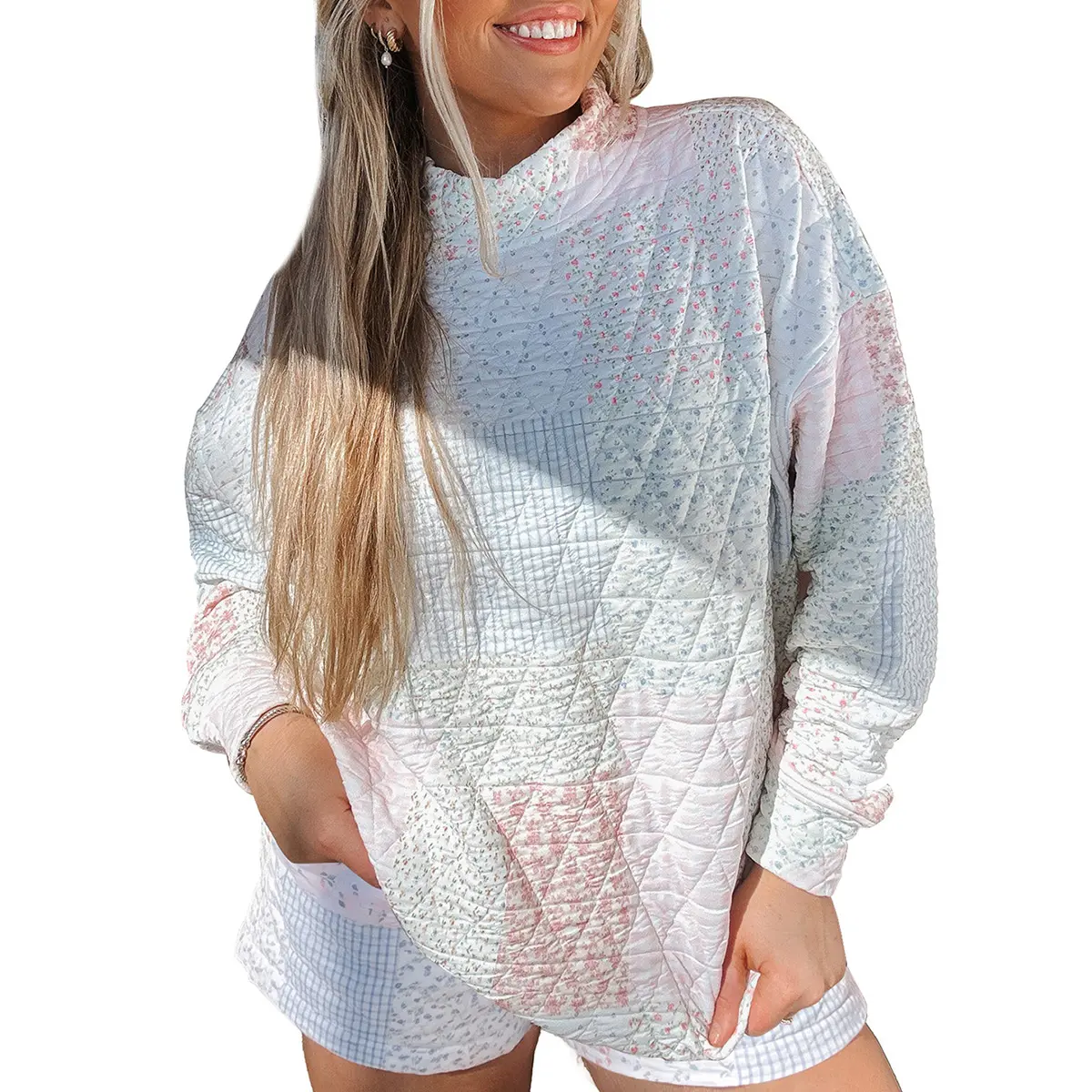Mntaor Women's Cozy Quilted Patchwork 2-Piece Suits - Multicolour Floral Mock Neck Top & Shorts, Ideal for Casual Home Wear, Morning Coffee