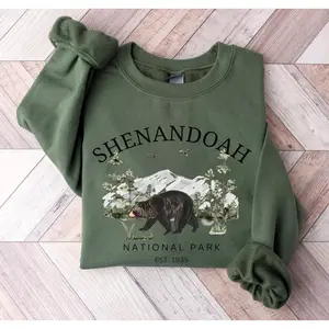 1989s Shenandoah National Park Crewneck Sweatshirt, Virginia Black Bear Hiking Pullover Gift
