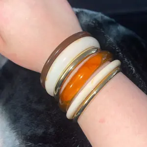 Vintage Resin Amber Acrylic Bangles Set, High-Quality Texture Bracelets, Fashionable Multifunctional Jewelry for Women, Daily Wear Accessories, 4 Pieces