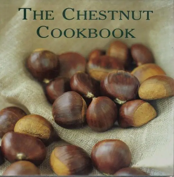 USED Book - The Chestnut Cookbook (Hamlyn Cookbook Series) (Unknown) - english