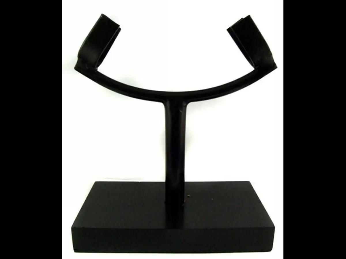 Wrought Iron "Horse Shoe"  Stand - Stand - Medium