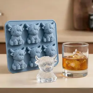 Highland Cow Silicone Mold, 3D Cartoon Shape, Food Grade Safe, Odorless, Easy Demold, Multi-Functional Chocolate Ice Cube Baking Mold, Bakeware