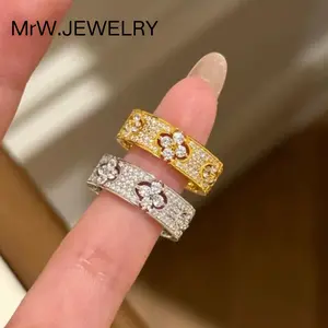 Micro-pavé Gypsophila Zircon Four-leaf Clover Adjustable Opening Ring in Gold & Silver Options