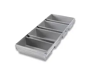 Chicago Metallic 49415 Glazed 4-Strap Open Top Bread Pan