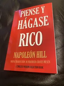 Piense y Hágase Rico.: Nueva Traducción, Basada En La Versión Original 1937. (Timeless Wisdom Collection) (Volume 56) (Spanish Edition) Book Series