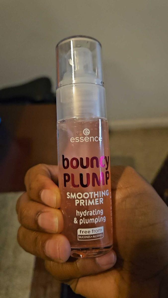 Item: bouncy PLUMP SMOOTHING PRIMER, vegan, oil-free, alcohol-free, silicone-free