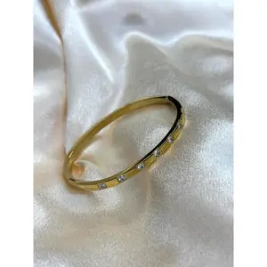 Malibu rhinestone bangle