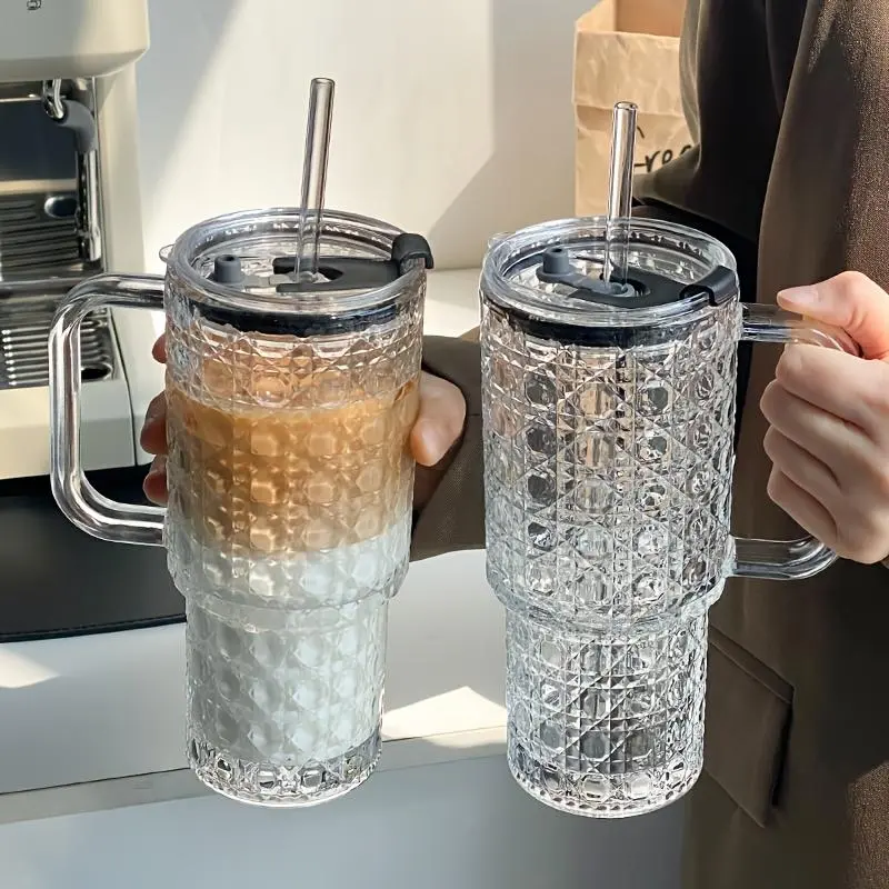 Large Capacity Straw Cup 530ML/18oz, Cup with Lid and Straw, Fashion Style Summer Ice Coffee Clear Transparent Glass Drinkware Lid, Reusable Drinking Cup for Coffee Tea Whiskey Latte, Tumbler