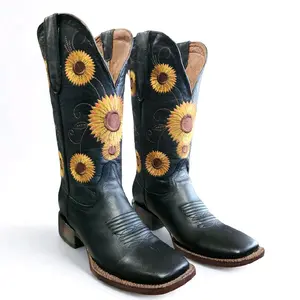 Cowgirl Sunflower Embroidery Square Toe Boots/Bota Vaquera