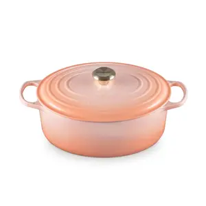 Le Creuset 6.75 qt. Signature Oval Dutch Oven