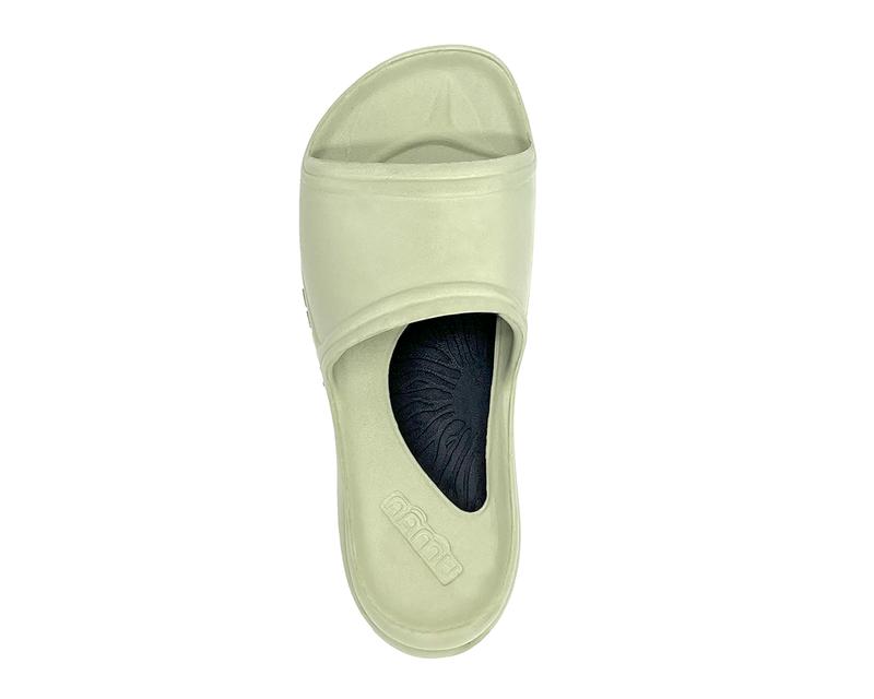 NAMU SL01: Engineered for Recovery, Massaging Footbed, Total Support, Biodegradable Soleic® Material, Unisex Design, True to Size, Ideal for Post-Activity Comfort