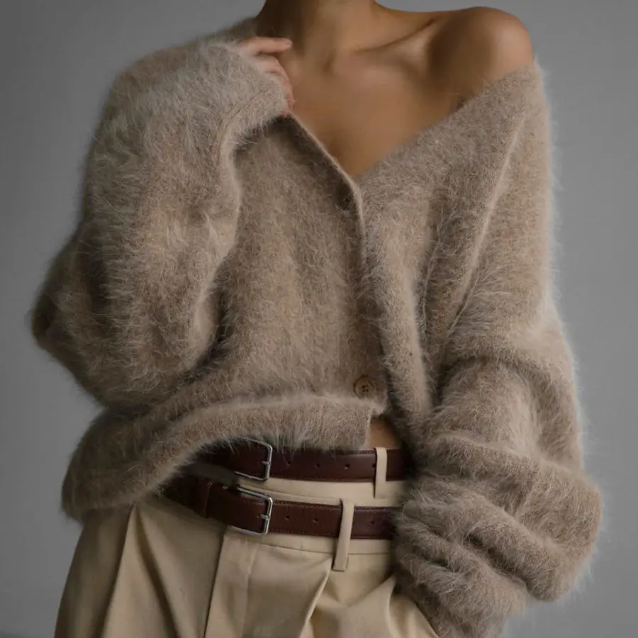 BIGWIG women's autumn and winter plush knitted cardigan, women's lazy style loose sweater jacket, soft long sleeves, V-neck open plush sweater, chest buttons, casual light cardigan jacket, plush mohair sweater