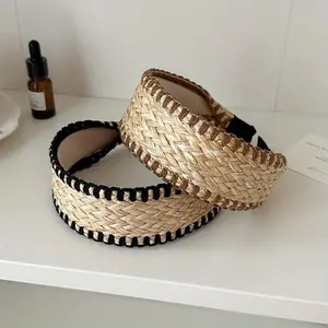 Bohemian Knotted Headband for Women - Elegant WideBraided Hairband, Fashionable Boho-Chic Hair Accessory