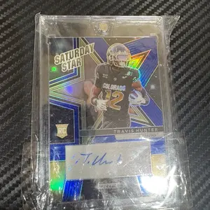 2025 Panini Draft Picks Saturday Star Signature Travis Hunter Blue Prizm /75 RC