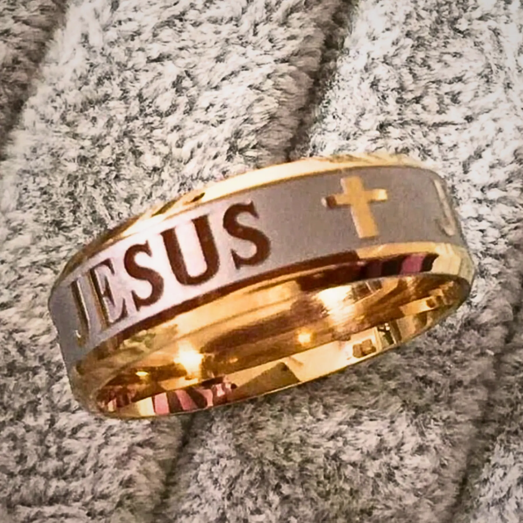 Jesus Cross Ring – 18K Gold Plated Christian Wedding Band Gift for Men & Women