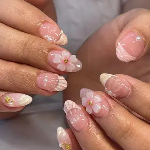 Elevate Your Style, 24pcs Short Oval French Press-On Nails, Almond Shape Acrylic False Nails Set, Easy Wear Nail Art for Women & Girls, Nail Tips Art, Nail Art DIY