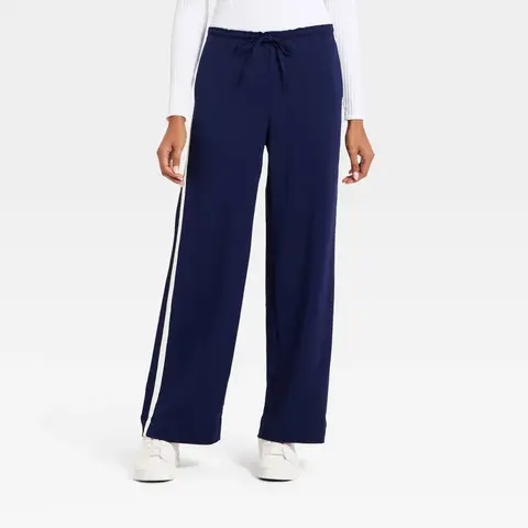 Women's Effortless Pull-On Bottom Pants - A New Day, Elastic Waist, Drawstring Closure, Pockets Design, Stylish Fit